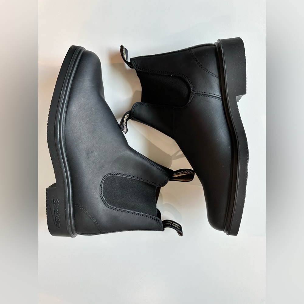 Blundstone Chelsea 063 Men’s US10 Boots BRAND NEW